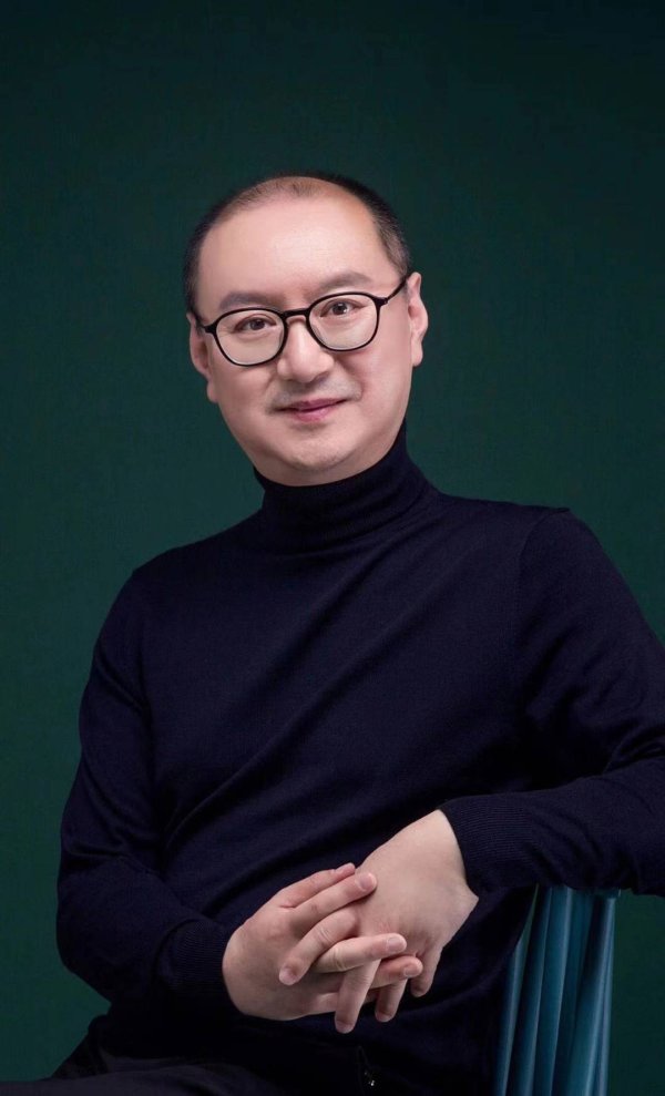 股票配资平台官网入口 著名作曲家张朝钢琴独奏曲《雪初晴》MV隆重上线